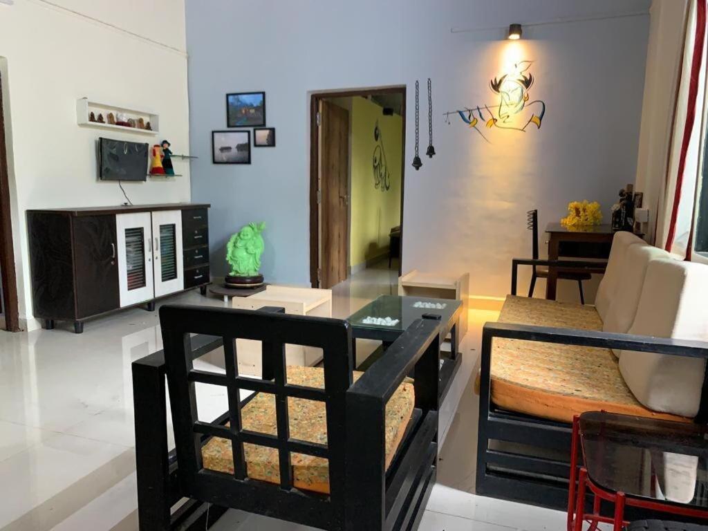 Sukant Homestay, Palu, Murbād Екстериор снимка