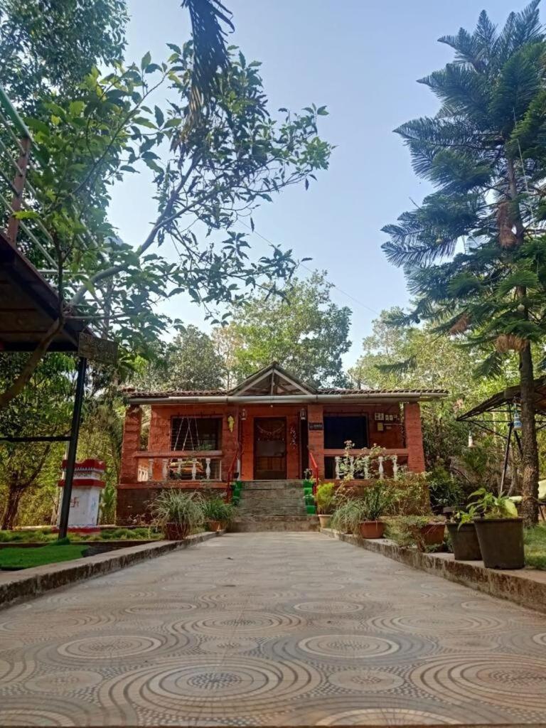 Sukant Homestay, Palu, Murbād Екстериор снимка